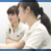 脂肪吸引モニターに聞く! ダウンタイムを乗り切る、術後のむくみケア