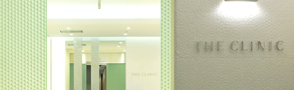THE CLINIC 大阪院の受付・院内