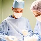 施術中のドクターの様子