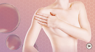 採取した自己脂肪を生理食塩水で丁寧に洗浄し、不純物を分離・除去したクリーンな脂肪を使用します。