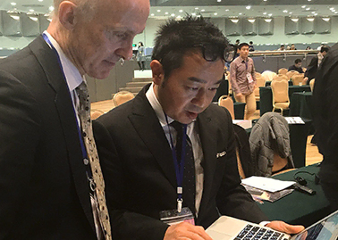 山川会長と大橋統括指導医が、北京で開催された学会に参加しました