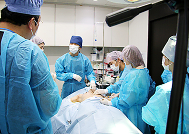 ベイザー脂肪吸引・脂肪注入豊胸のセミナーを10月26日に開催しました