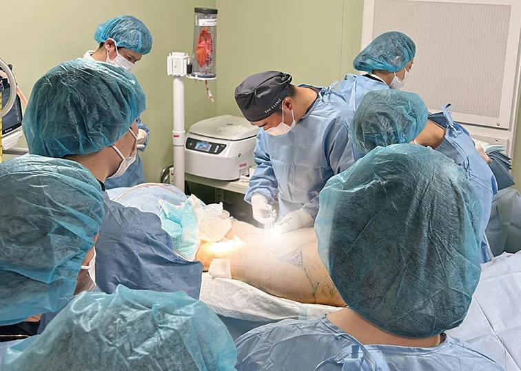 ベイザー脂肪吸引・脂肪注入豊胸のセミナーを11月16日に開催しました