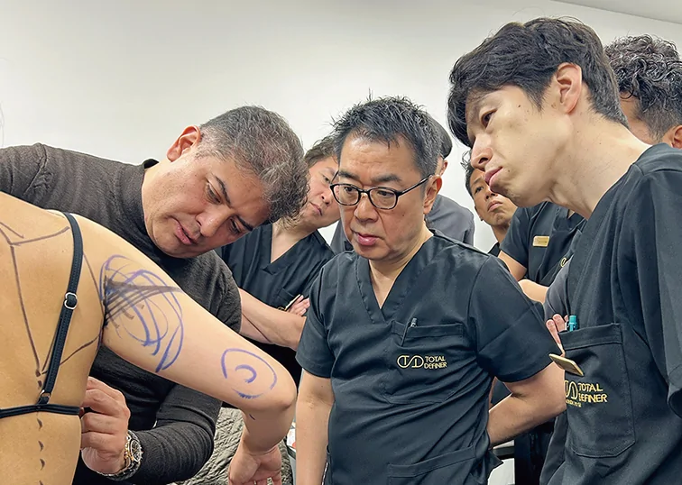Dr.Hoyosによるボディデザイン技術のトレーニングセミナーが開催されました!